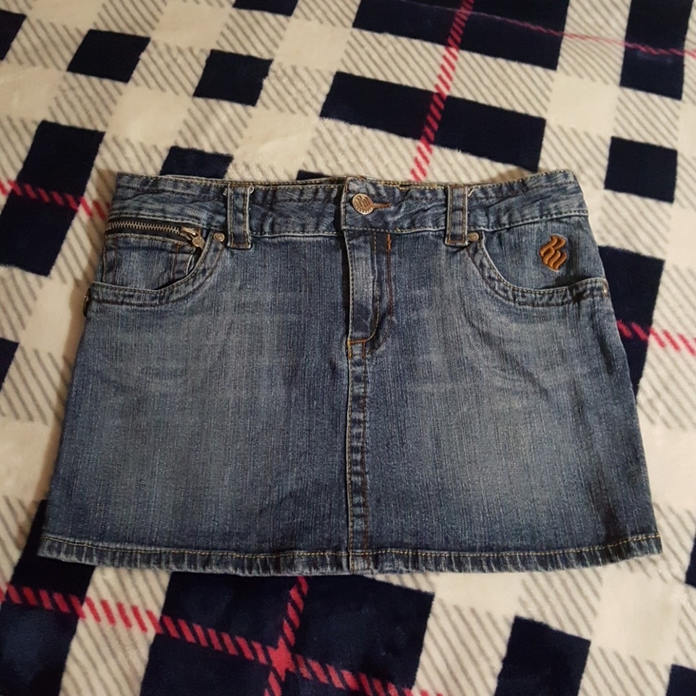 Roca Wear Skirt